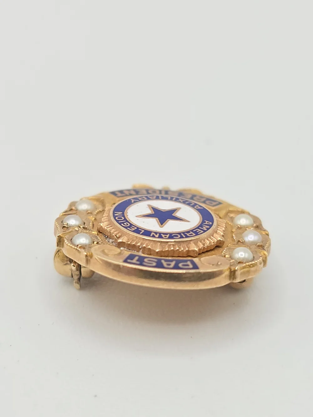American Legion Auxiliary 10K Yellow Gold Seed Pearl Past President Pin 4g READ